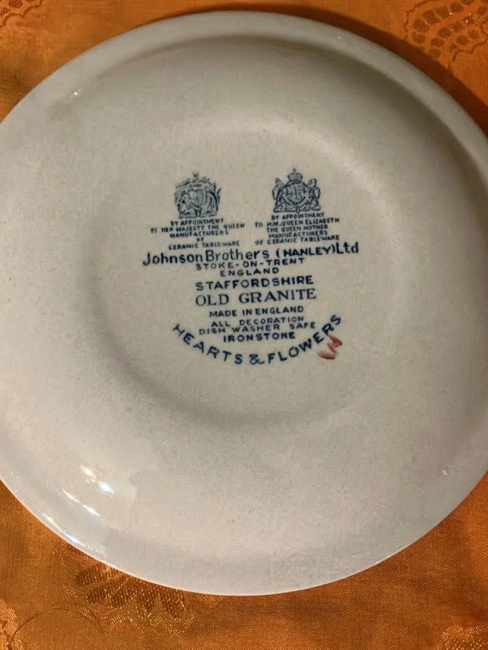 5 Johnson Brothers Old Granite Hearts & Flowers 6 3/8